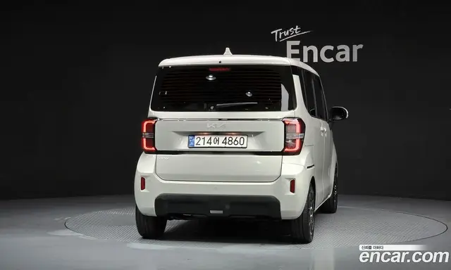 Kia Ray 2023 1.0 автомат (гидро), миниатюра 4