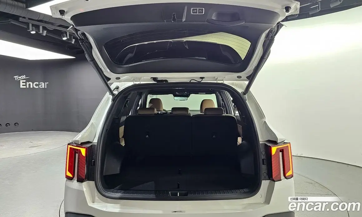 Kia Sorento 2023 1.6 автомат (гидро), фото 25