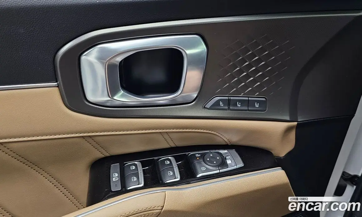 Kia Sorento 2023 1.6 автомат (гидро), фото 28