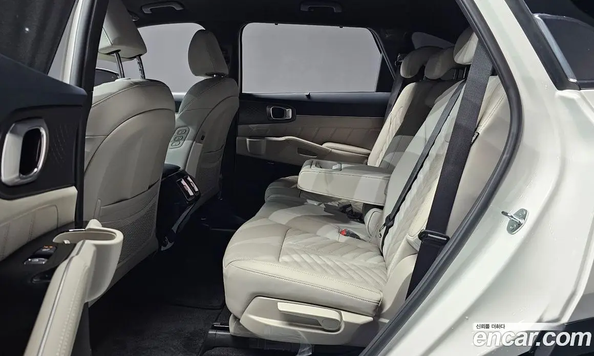 Kia Sorento 2024 1.6 автомат (гидро), фото 18