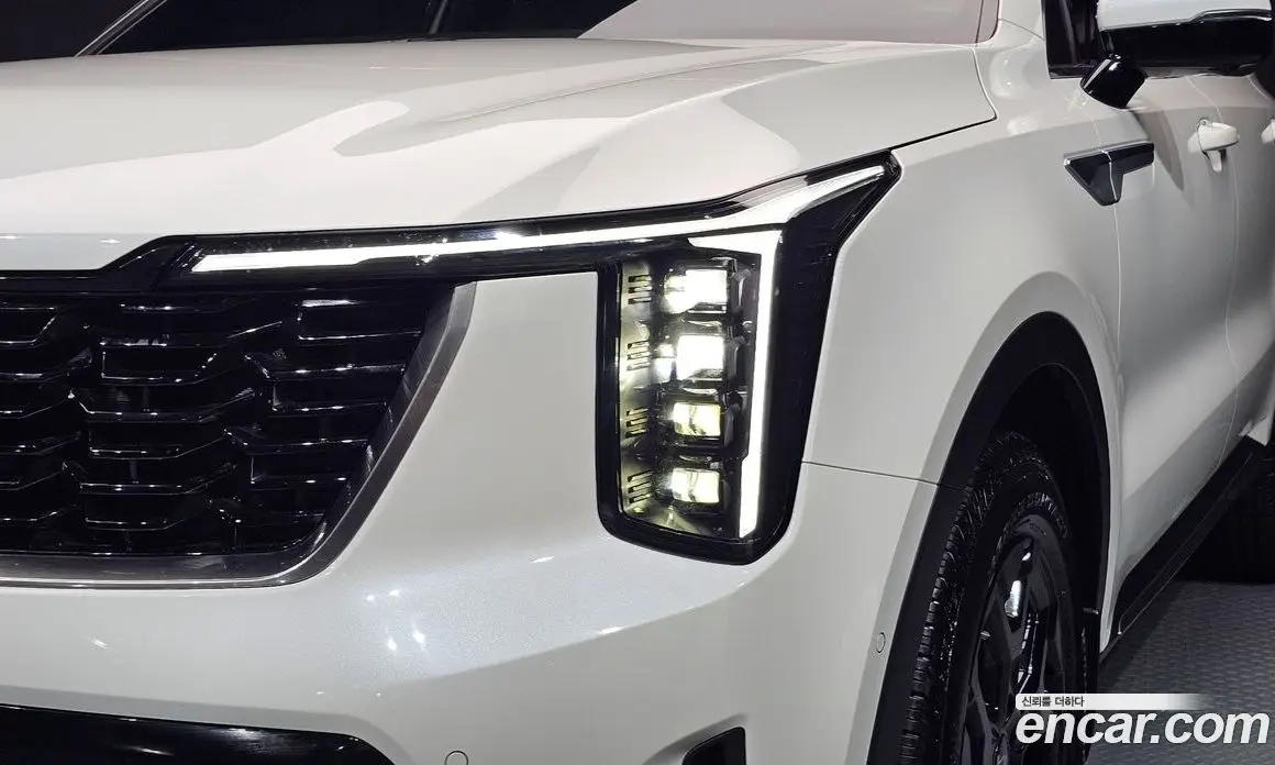 Kia Sorento 2024 1.6 автомат (гидро), фото 8