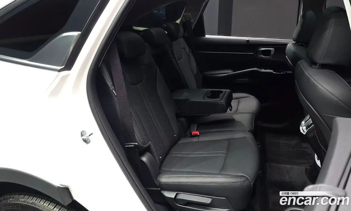 Kia Sorento 2025 2.5 автомат (гидро), фото 11