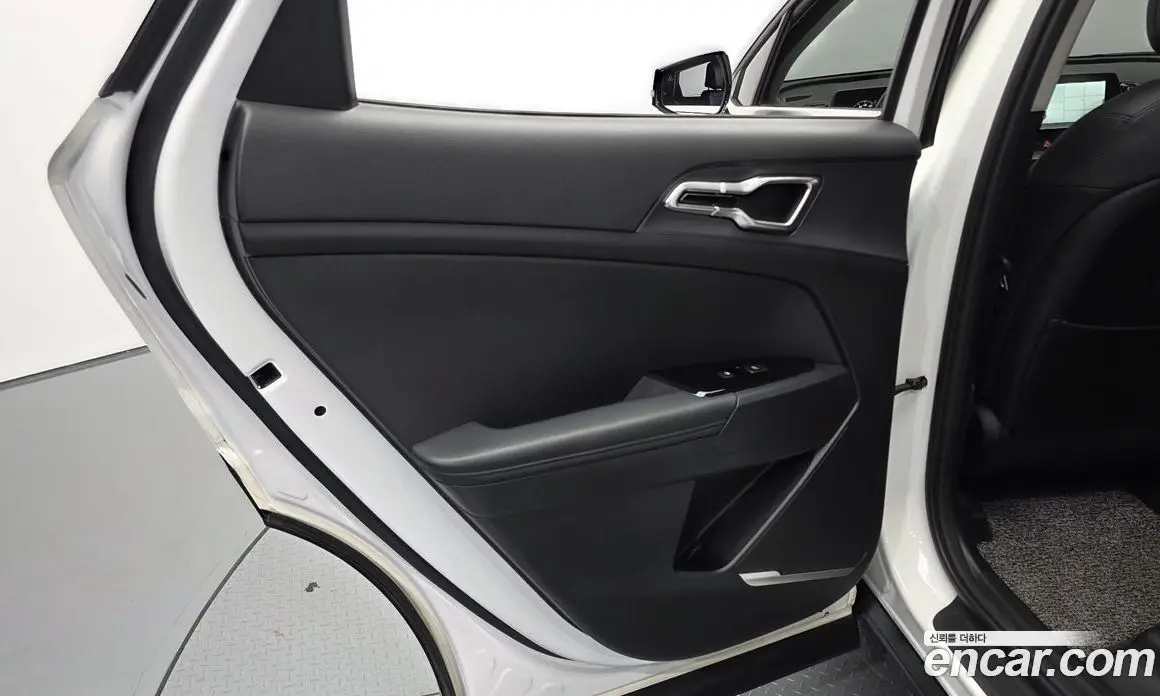 Kia Sportage 2021 1.6 автомат (гидро), фото 15