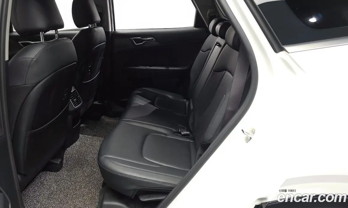 Kia Sportage 2021 1.6 автомат (гидро), фото 16