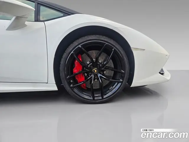 Lamborghini Huracan 2017 5.2 автомат (гидро), миниатюра 5 Lamborghini Huracan 2017 5.2 автомат (гидро), миниатюра 5