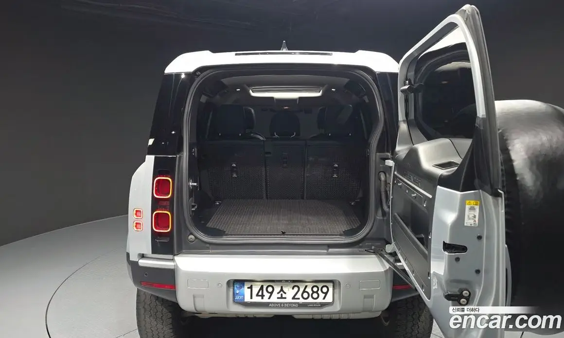 Land Rover Defender 2021 3.0 автомат (гидро), фото 26