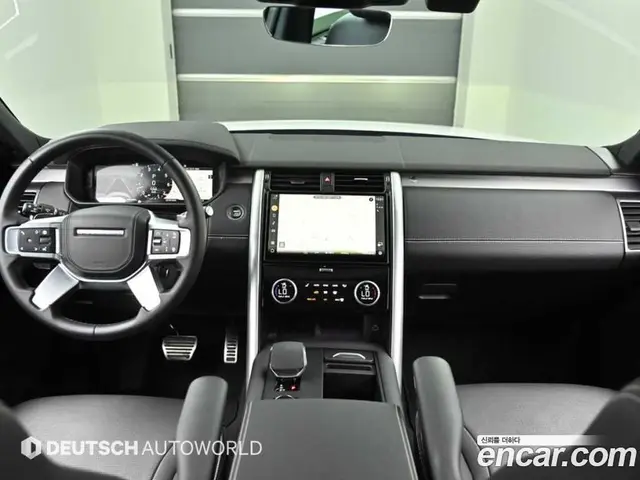 Land Rover Discovery 2024 3.0 автомат (гидро), миниатюра 7