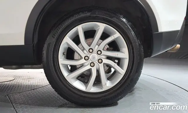 Land Rover Discovery Sport 2018 2.0 автомат (гидро), миниатюра 6