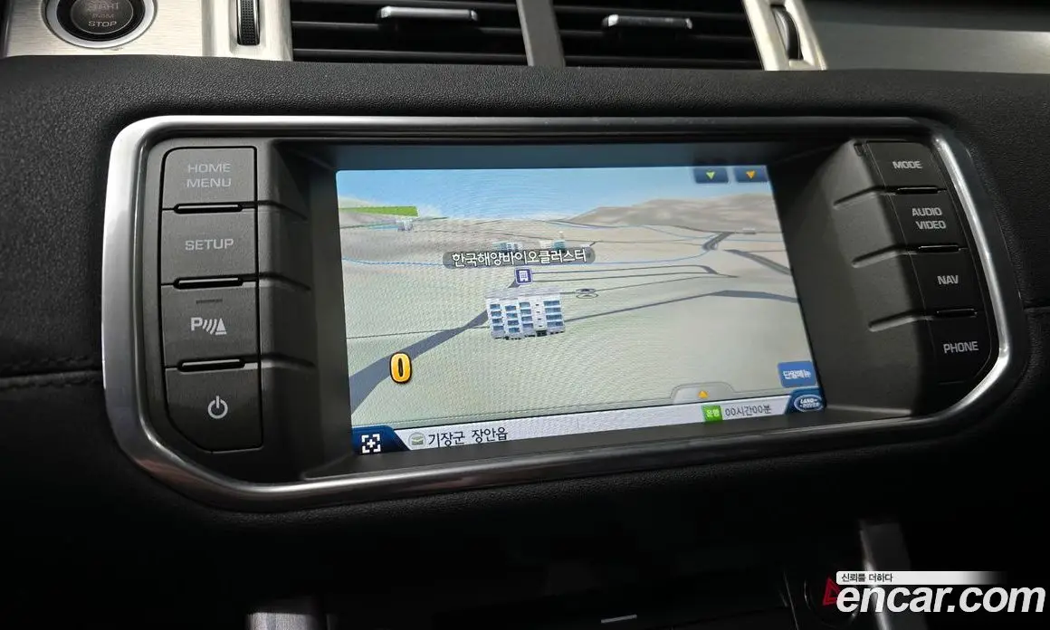 Land Rover Range Rover Evoque 2015 2.2 автомат (гидро), фото 15