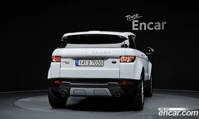 Land Rover Range Rover Evoque 2015 2.2 автомат (гидро), миниатюра 4