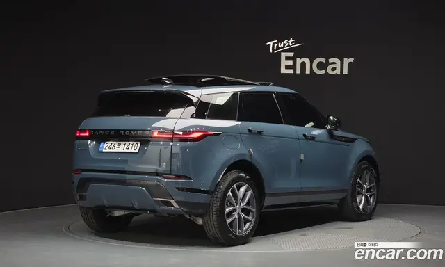 Land Rover Range Rover Evoque 2024 2.0 автомат (гидро), миниатюра 2