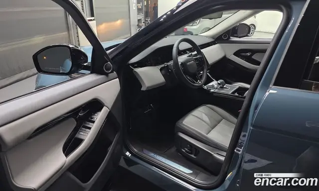 Land Rover Range Rover Evoque 2024 2.0 автомат (гидро), миниатюра 10
