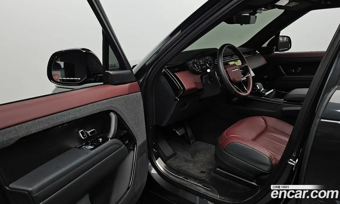 Land Rover Range Rover Sport 2024 3.0 автомат (гидро), фото 12