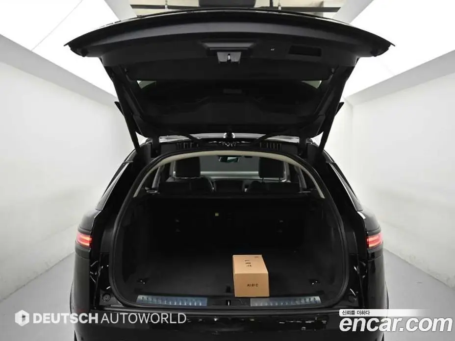 Land Rover Range Rover Velar 2025 3.0 автомат (гидро), фото 19