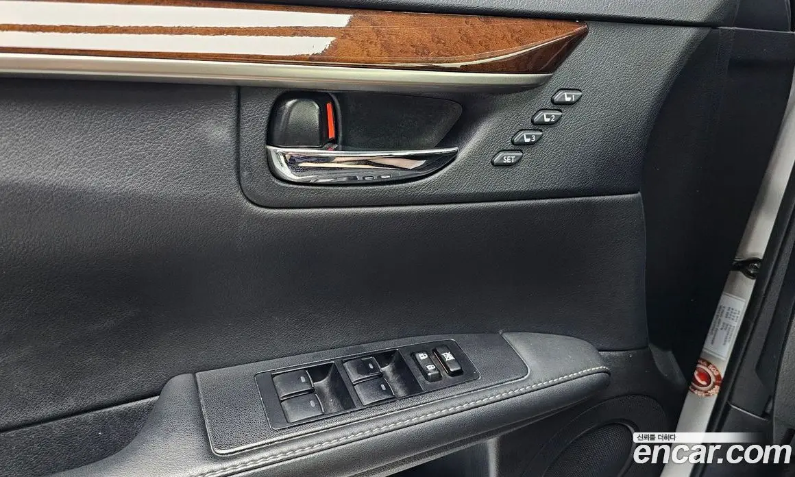 Lexus ES 2015 2.5 автомат (гидро), фото 16 Lexus ES 2015 2.5 автомат (гидро), фото 16