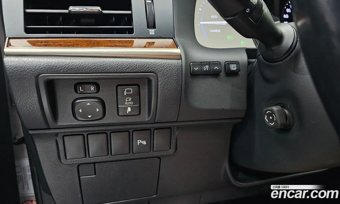 Lexus ES 2015 2.5 автомат (гидро), фото 17 Lexus ES 2015 2.5 автомат (гидро), фото 17