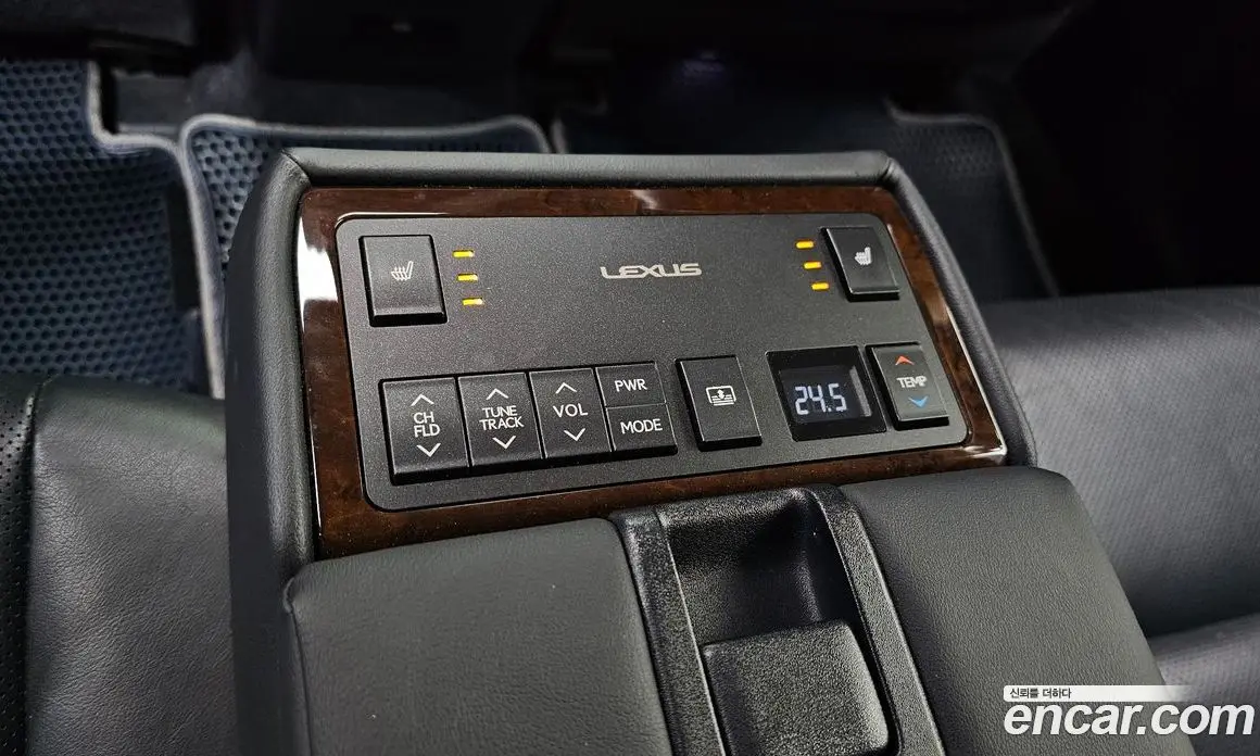 Lexus ES 2015 2.5 автомат (гидро), фото 18 Lexus ES 2015 2.5 автомат (гидро), фото 18