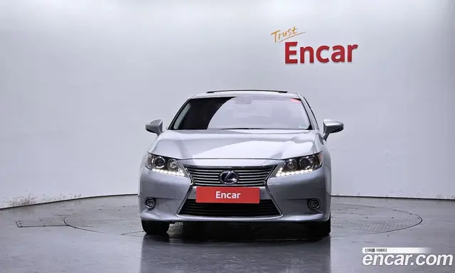 Lexus ES 2015 2.5 автомат (гидро), миниатюра 3 Lexus ES 2015 2.5 автомат (гидро), миниатюра 3