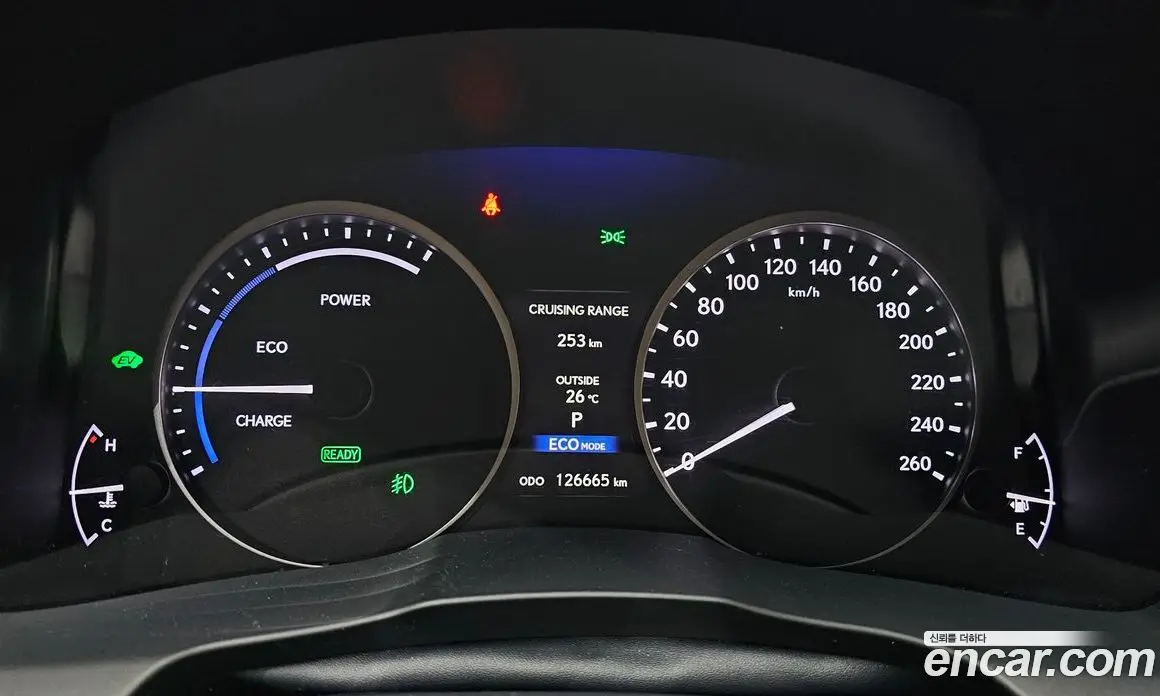 Lexus ES 2015 2.5 автомат (гидро), фото 8 Lexus ES 2015 2.5 автомат (гидро), фото 8