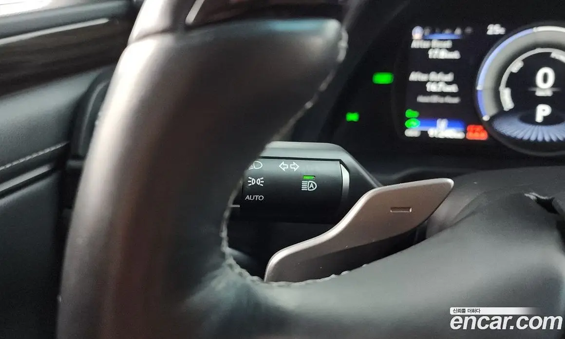Lexus ES 2018 2.5 автомат (гидро), фото 35 Lexus ES 2018 2.5 автомат (гидро), фото 35