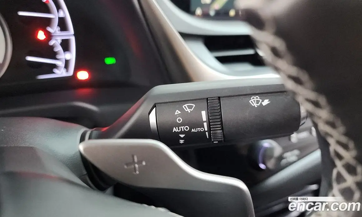 Lexus ES 2018 2.5 автомат (гидро), фото 36 Lexus ES 2018 2.5 автомат (гидро), фото 36