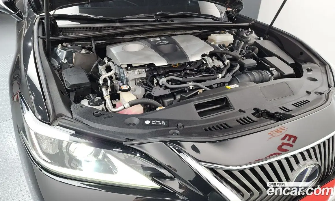 Lexus ES 2018 2.5 автомат (гидро), фото 6 Lexus ES 2018 2.5 автомат (гидро), фото 6