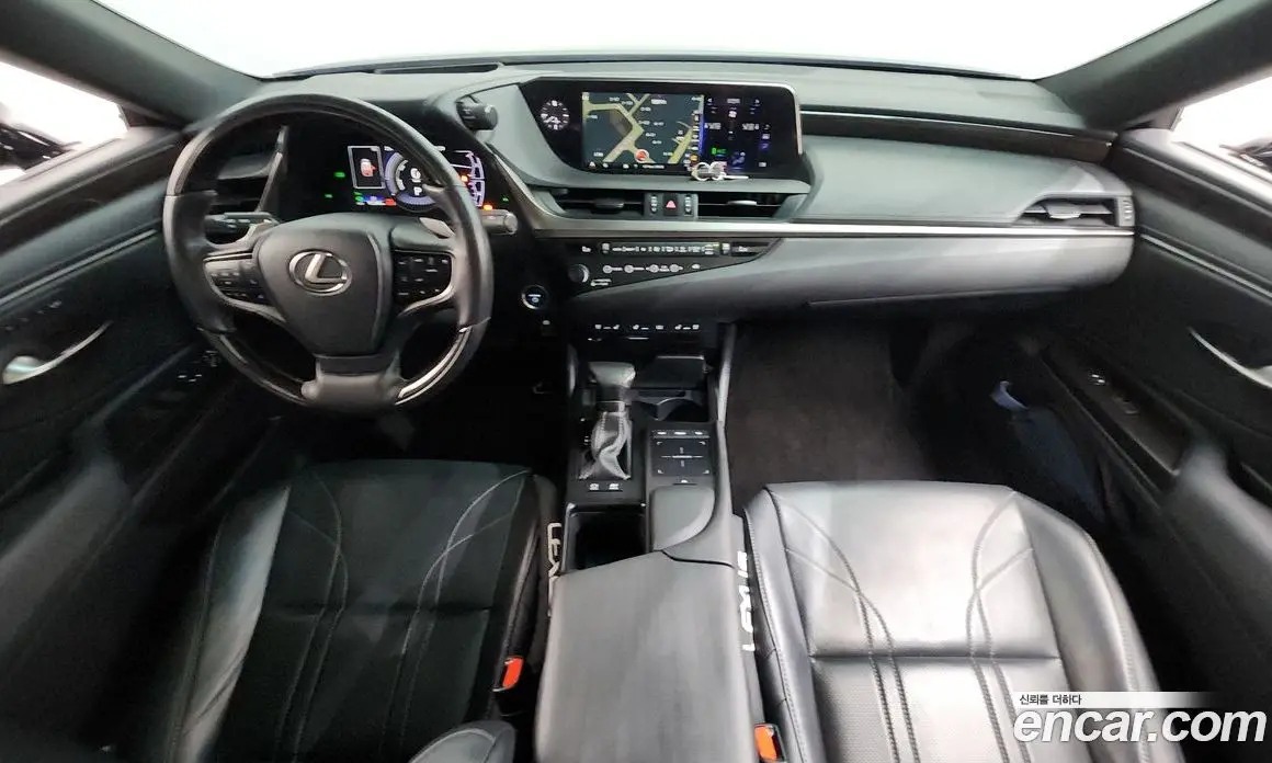 Lexus ES 2018 2.5 автомат (гидро), фото 10 Lexus ES 2018 2.5 автомат (гидро), фото 10