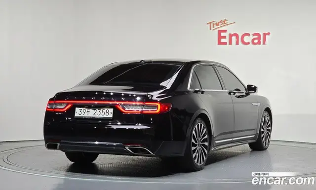 Lincoln Continental 2017 3.0 автомат (гидро), миниатюра 2 Lincoln Continental 2017 3.0 автомат (гидро), миниатюра 2