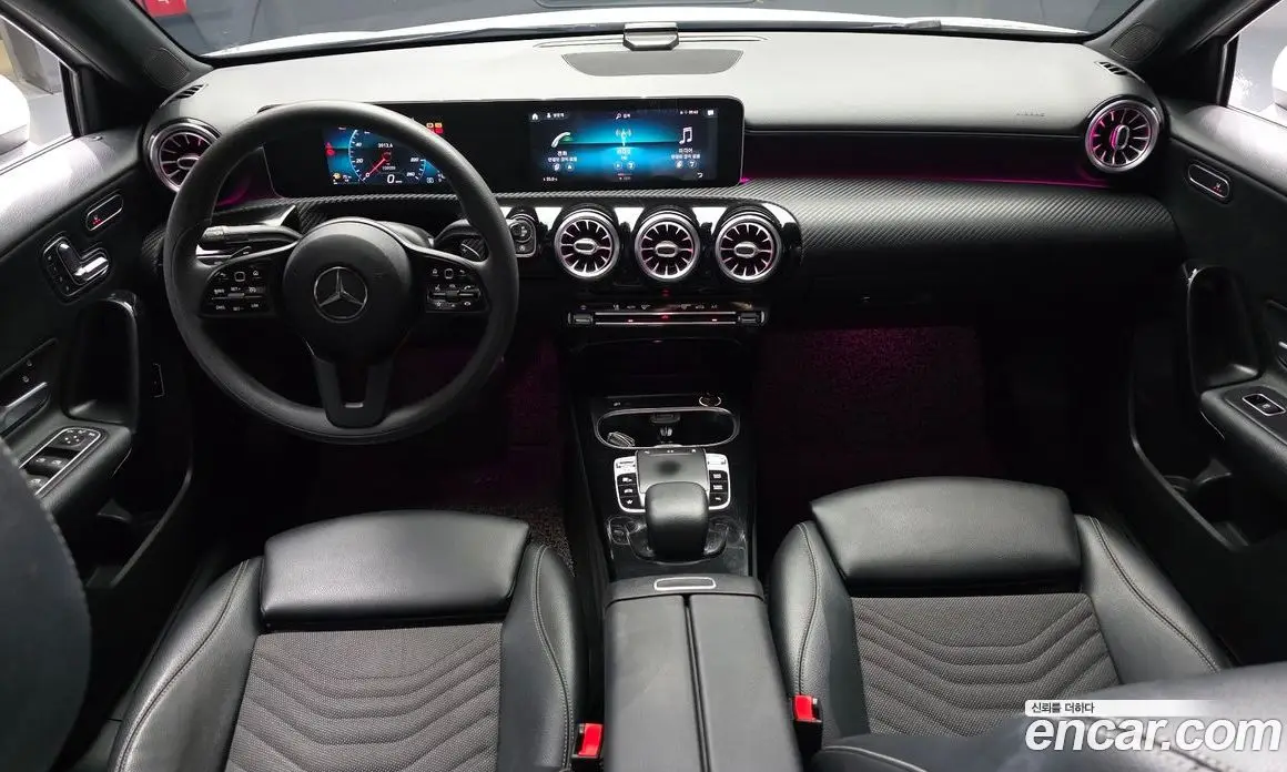 Mercedes-Benz A-Class 2020 2.0 автомат (гидро), фото 10