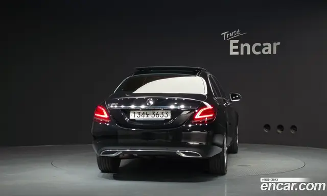 Mercedes-Benz C-Class 2020 2.0 автомат (гидро), миниатюра 4