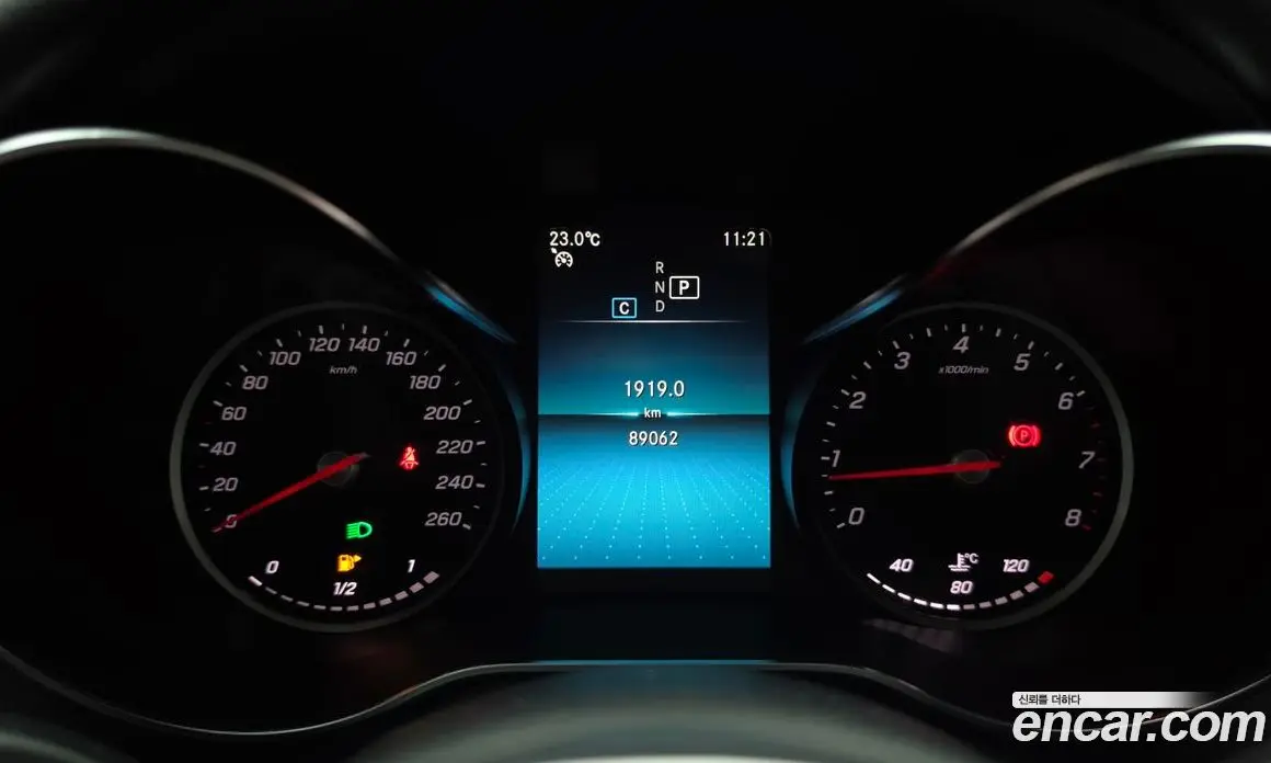 Mercedes-Benz C-Class 2020 2.0 автомат (гидро), фото 8