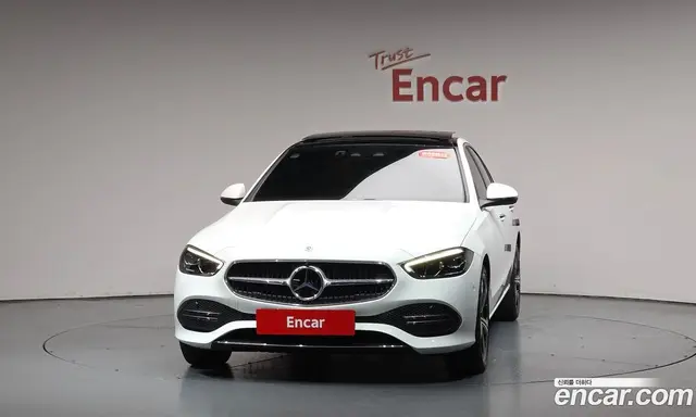 Mercedes-Benz C-Class 2023 2.0 автомат (гидро), миниатюра 2