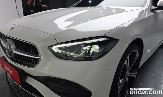 Mercedes-Benz C-Class 2023 2.0 автомат (гидро), миниатюра 7