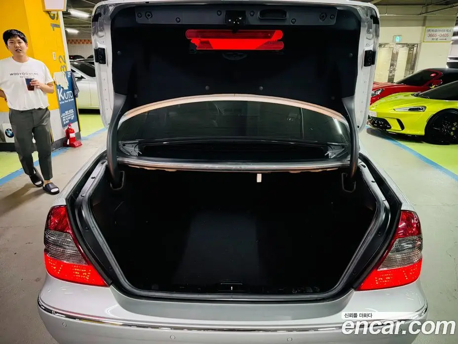 Mercedes-Benz E-Class 2007 1.8 автомат (гидро), фото 16