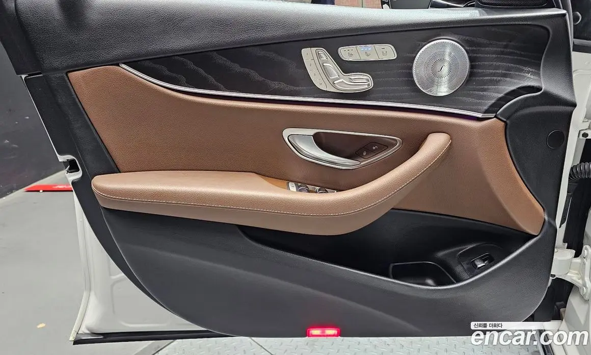 Mercedes-Benz E-Class 2018 2.0 автомат (гидро), фото 14