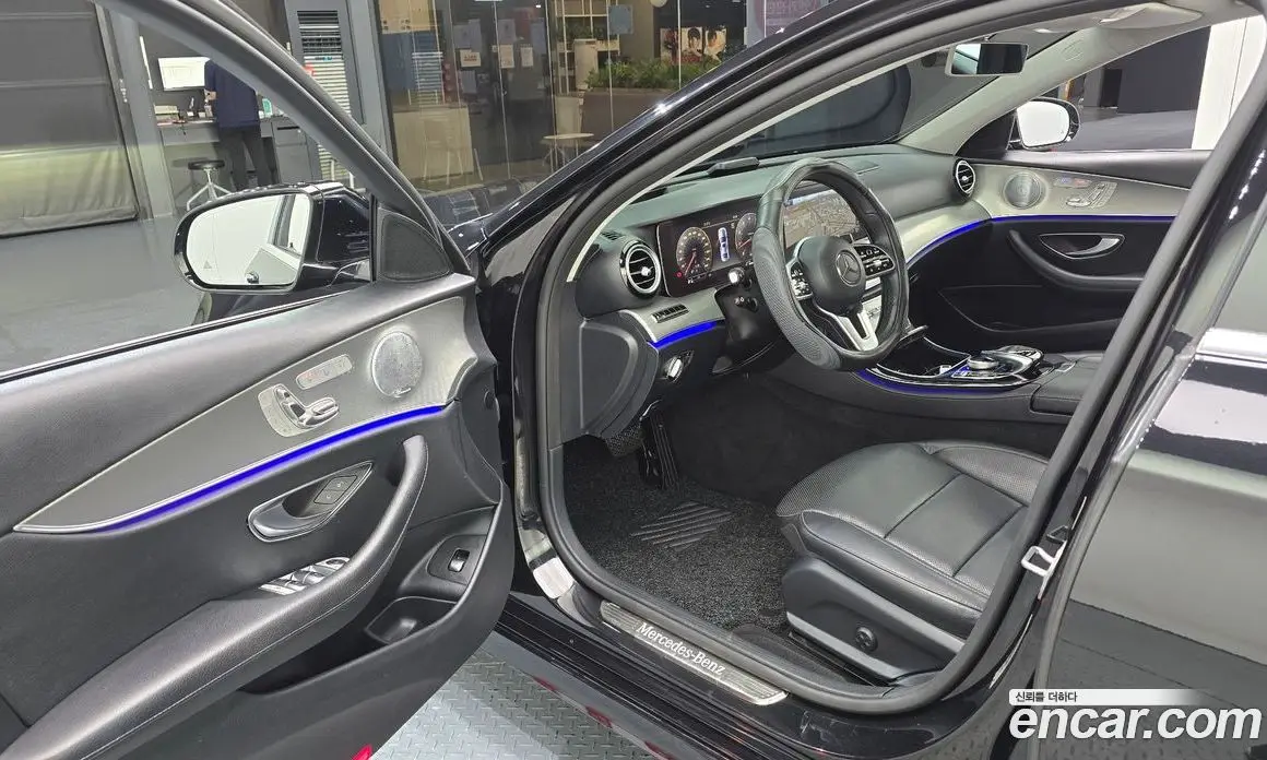 Mercedes-Benz E-Class 2019 2.0 автомат (гидро), фото 13