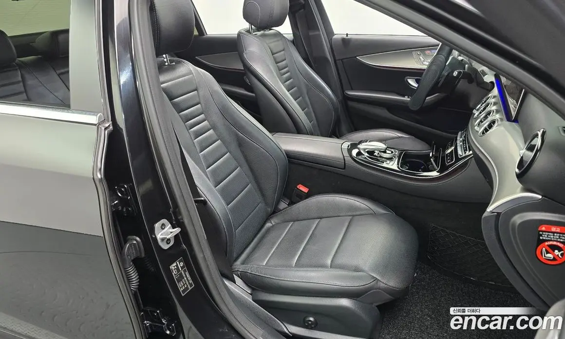 Mercedes-Benz E-Class 2019 2.0 автомат (гидро), фото 16