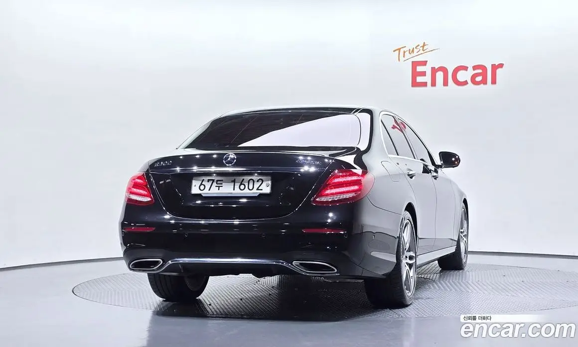 Mercedes-Benz E-Class 2019 2.0 автомат (гидро), фото 4