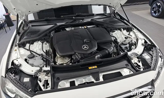 Mercedes-Benz E-Class 2024 2.0 автомат (гидро), миниатюра 6 Mercedes-Benz E-Class 2024 2.0 автомат (гидро), миниатюра 6