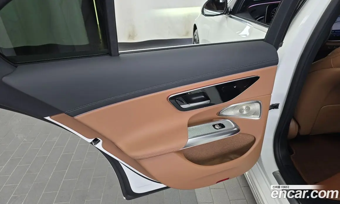 Mercedes-Benz E-Class 2024 2.0 автомат (гидро), фото 15