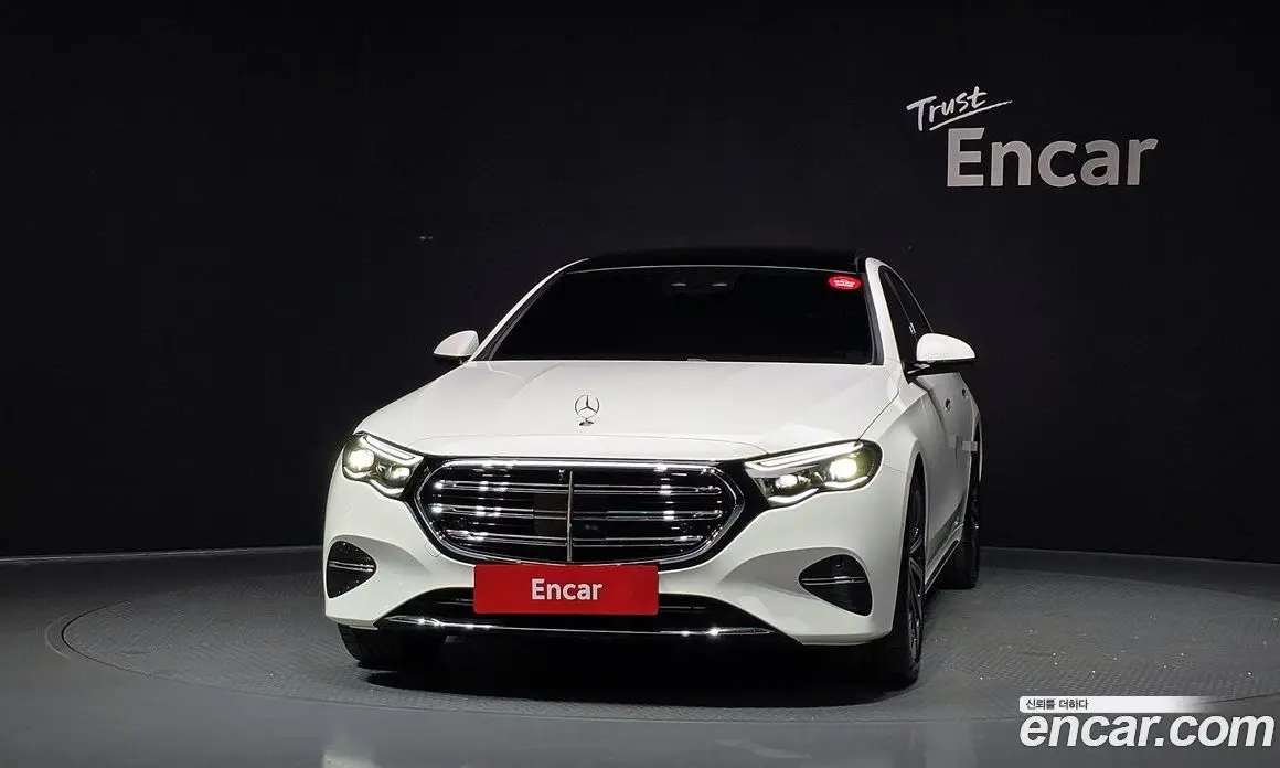 Mercedes-Benz E-Class 2024 2.0 автомат (гидро), фото 3
