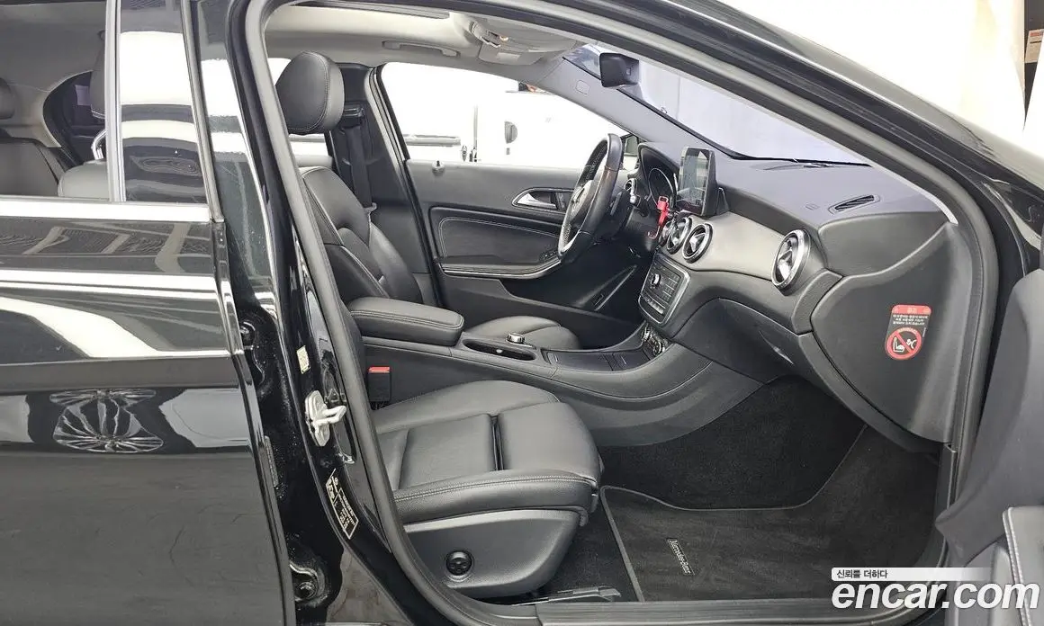 Mercedes-Benz GLA-Class 2016 2.1 автомат (гидро), фото 11
