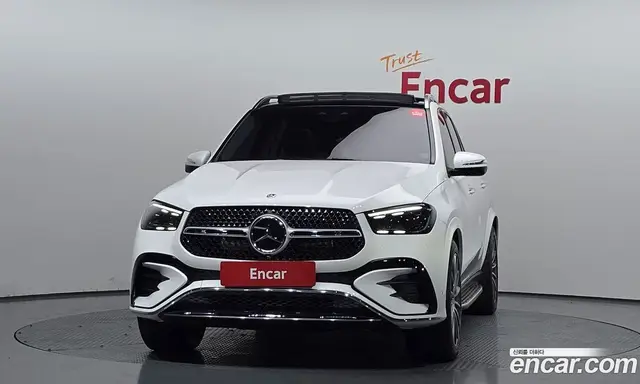 Mercedes-Benz GLE-Class 2024 3.0 автомат (гидро), миниатюра 3