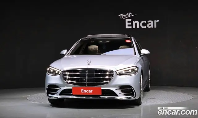 Mercedes-Benz S-Class 2023 3.0 автомат (гидро), миниатюра 2