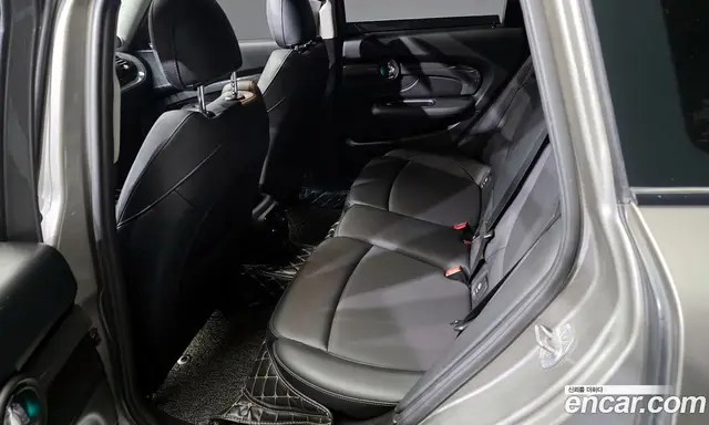 Mini Clubman 2017 2.0 автомат (гидро), миниатюра 11
