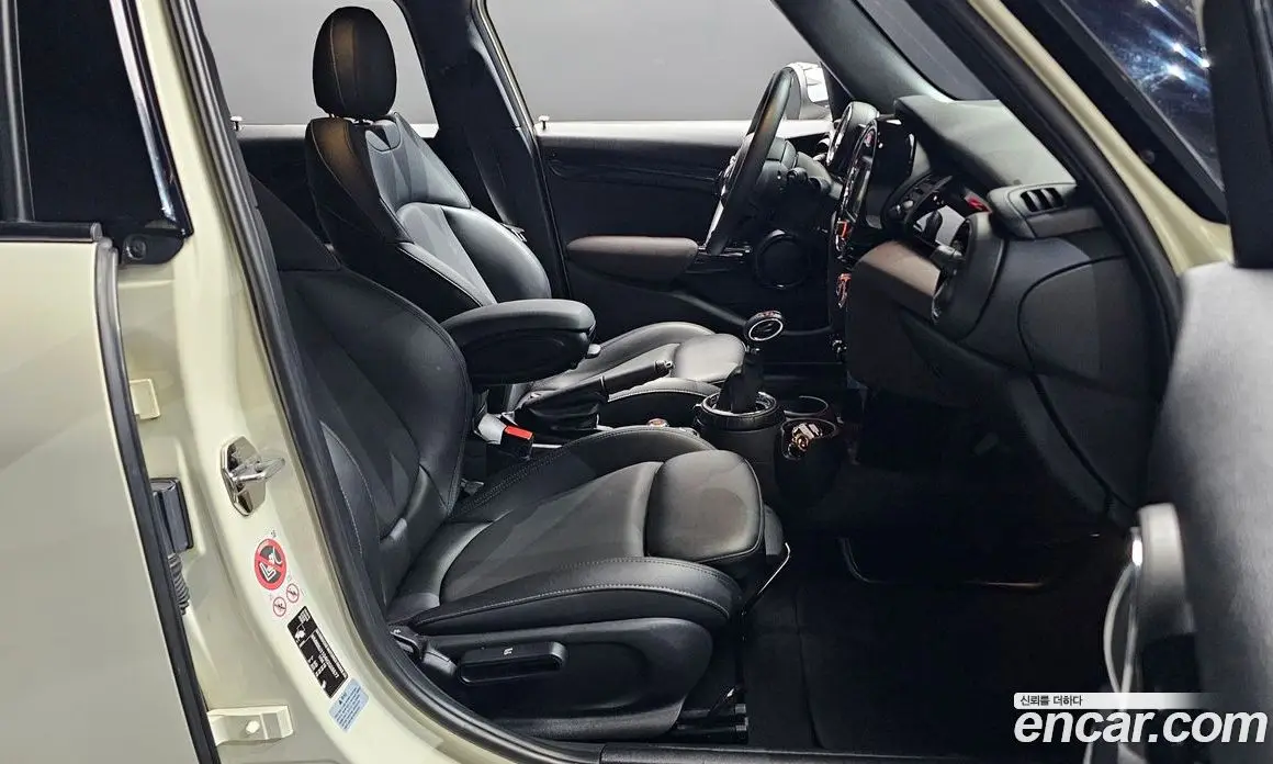 Mini Cooper 2017 1.5 автомат (гидро), фото 11