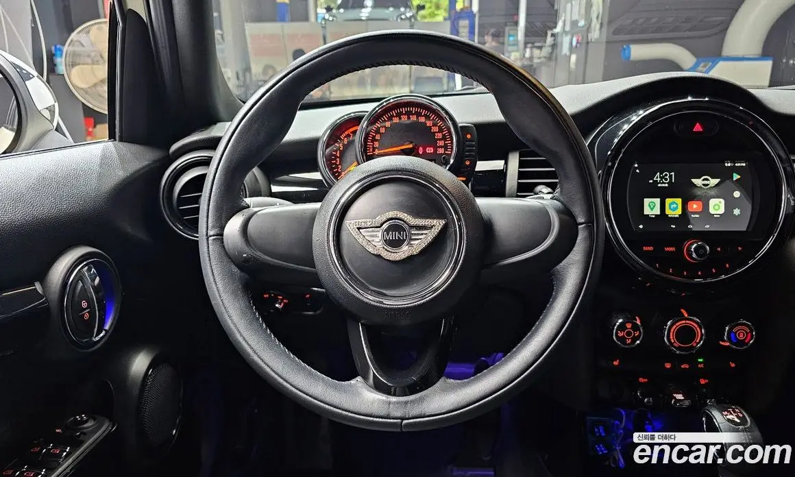Mini Cooper 2017 1.5 автомат (гидро), фото 13