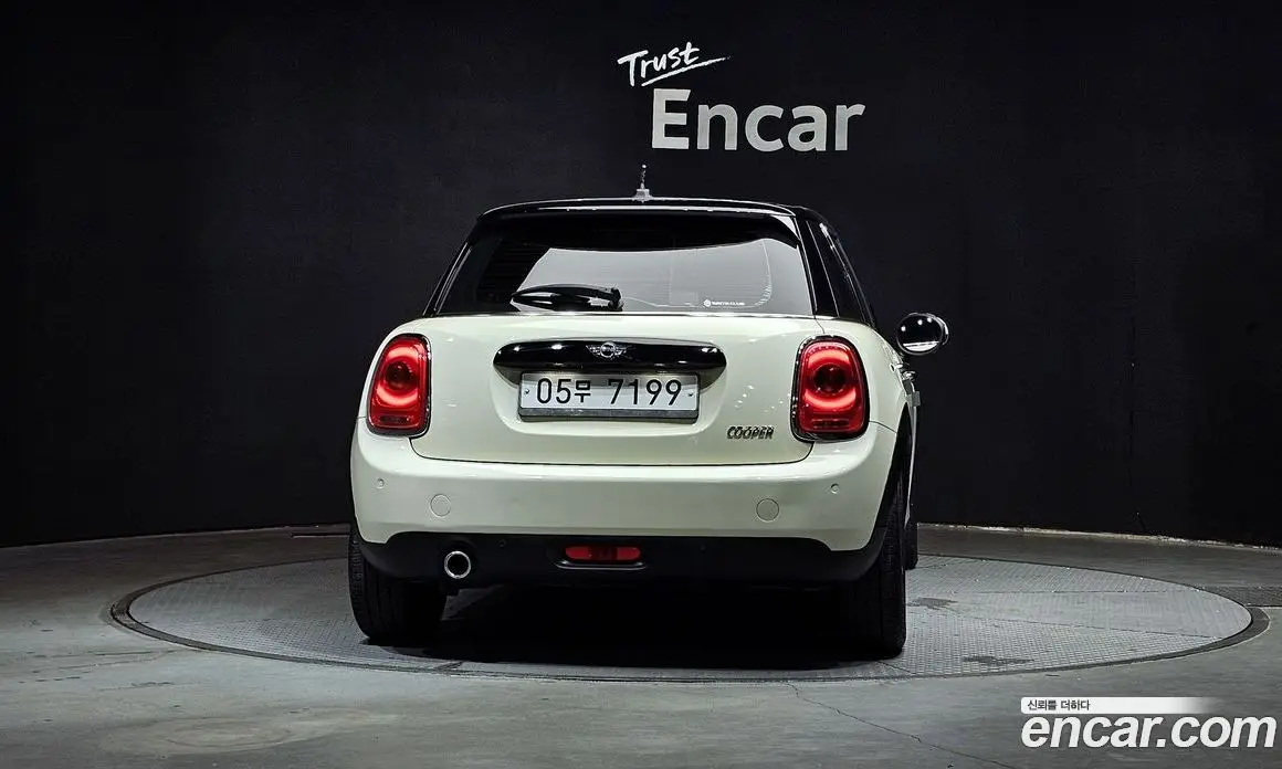 Mini Cooper 2017 1.5 автомат (гидро), фото 4