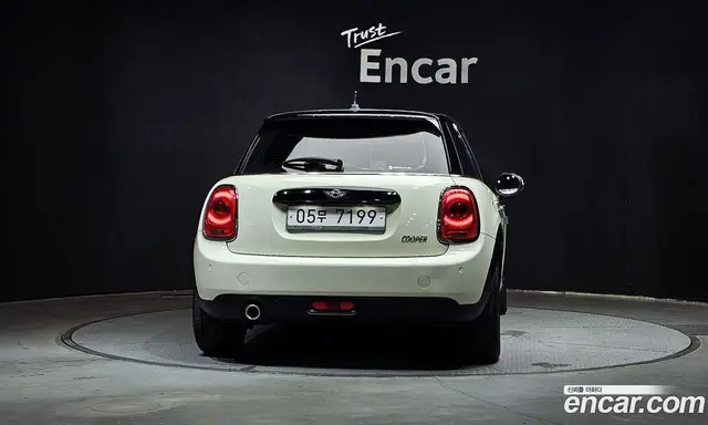 Mini Cooper 2017 1.5 автомат (гидро), миниатюра 4