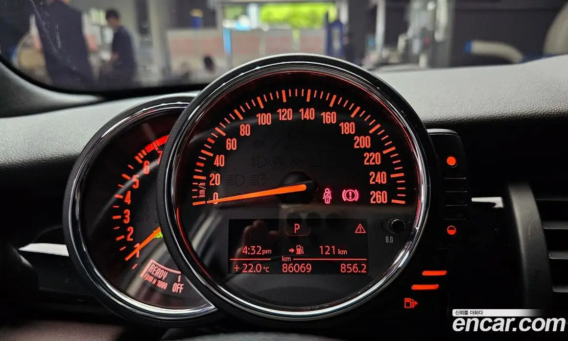 Mini Cooper 2017 1.5 автомат (гидро), фото 8